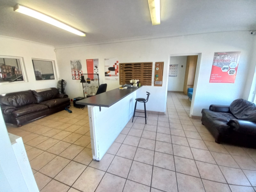 To Let commercial Property for Rent in Montague Gardens Western Cape